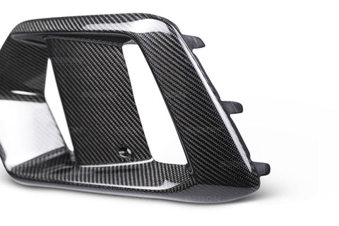 Seibon 16-18 Ford Focus RS Carbon Fiber Fog Light Surrounds - FLS16FDFO