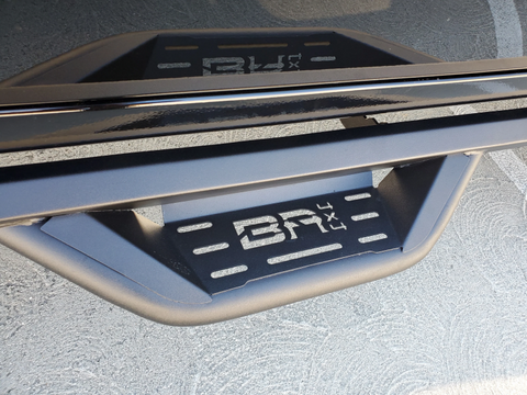Body Armor 4x4 19-22 Chevrolet Silverado 1500/2500/3500 Crew Cab Ambush Side Steps - Black - GM-4200