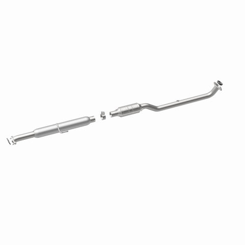 MagnaFlow Direct Fit Catalytic Converter 2012-2014 CAMRY 2.5L Underbody - 52095