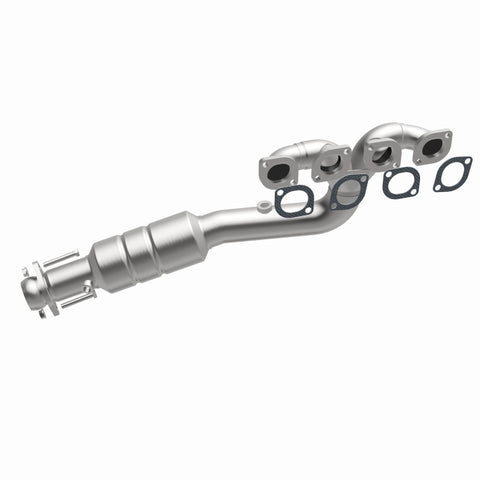 MagnaFlow Direct Fit Catalytic Converter 02-03 BMW 745i 4.4L D/S - 24192