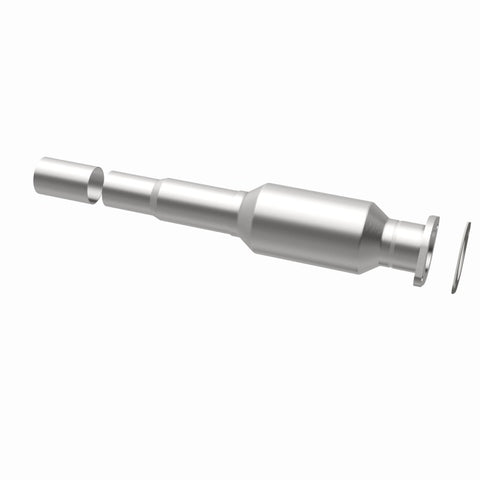MagnaFlow Direct Fit Catalytic Converter 04-06 Mazda 3 2.0/2.3 Rear - 24178