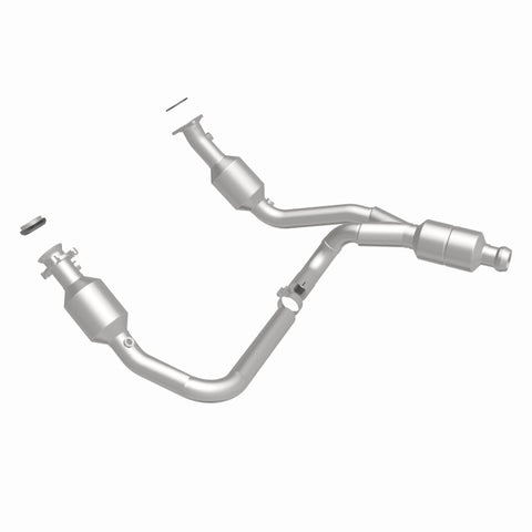 MagnaFlow Conv Direct Fit 14-16 GMC Sierra 1500 V6 4.3L - 52642