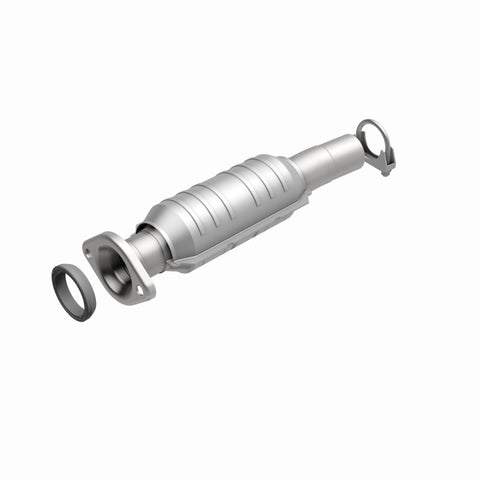 MagnaFlow Conv DF 04 Toyota Sienna 3.3L - 49030