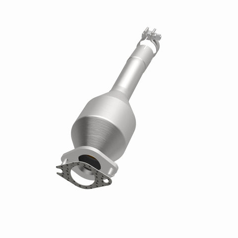 MagnaFlow 10-13 Ford Transit Connect 2.0L Calif Grade CARB Compliant Direct-Fit Catalytic Converter - 557270