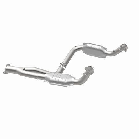 MagnaFlow Conv DF 00-01Tahoe/Yukon V8 5.7L - 93603