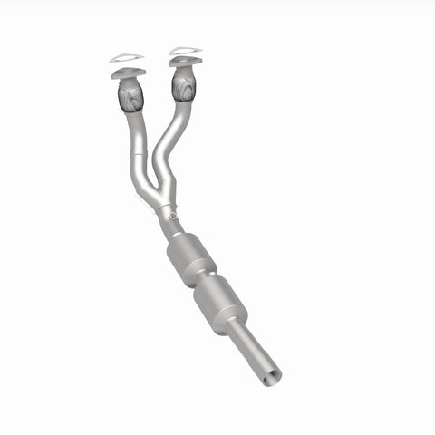 MagnaFlow Converter Direct Fit 02-05 Golf 2.8L Underbody - 52289