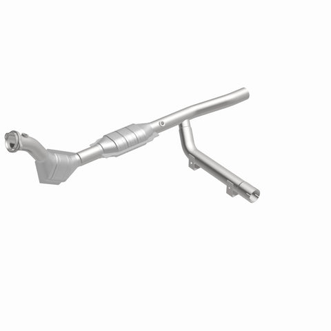 MagnaFlow Direct Fit Catalytic Converter 97-98 Ford Expedition 4.6 - 93130