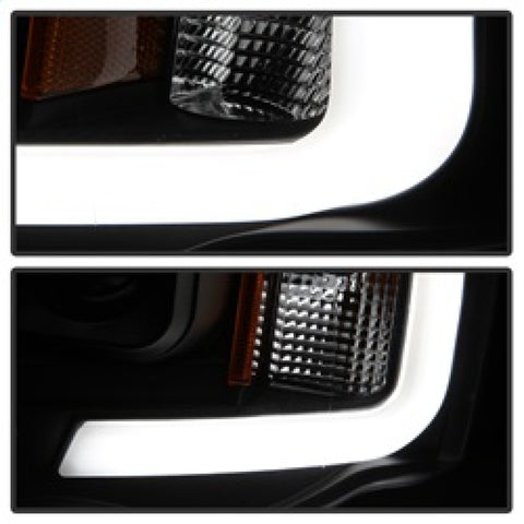 Spyder 02-05 Dodge Ram 1500 Light Bar Projector Headlights - Black (PRO-YD-DR02V2-LB-BK) - 5084606
