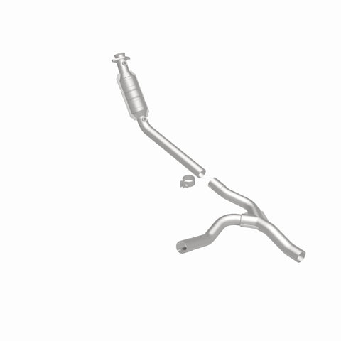 MagnaFlow Direct Fit Catalytic Converter 04-05 Dodge RAM 1500 Pickup 3.7L (Inc 4WD 4.7L) P/S - 93420