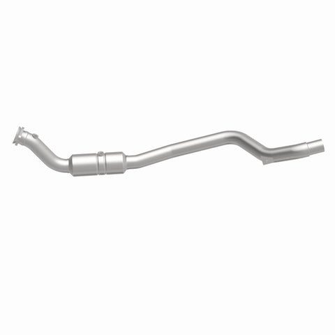 MagnaFlow 11-14 Chrysler 300 / Dodge Challenger/Charger 3.6L Direct Fit Catalytic Converter - 52100