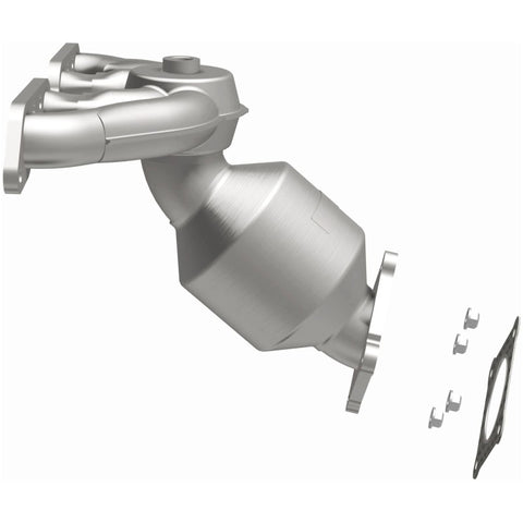 MagnaFlow Direct Fit Catalytic Converter 00-01 Dodge Neon / Plymouth Neon 2.0L (CA Emissions) - 452651