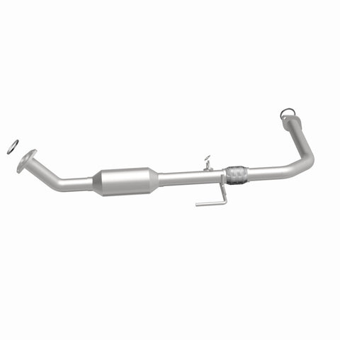 MagnaFlow Conv Direct Fit OEM 2003-2004 Toyota Tundra Underbody - 47.125in Length - 4551404