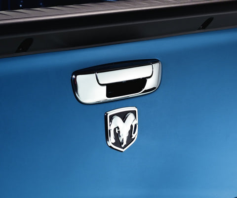AVS 02-08 Dodge RAM 1500 Tailgate Handle Cover 2pc - Chrome - 686556