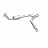 MagnaFlow Conv Direct Fit 05-06 Lincoln Navigator 5.4L w/ 3in Main Piping - 52508