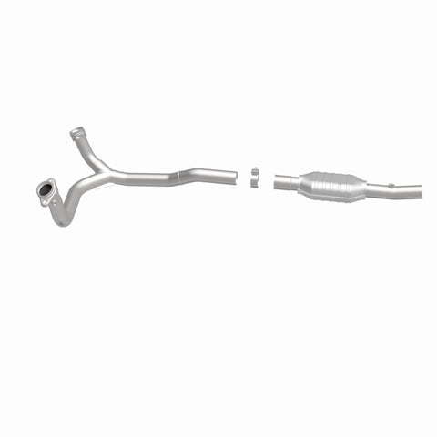 MagnaFlow Direct Fit Catalytic Converter 96 Ford E-Series Van 5.8L - 23101