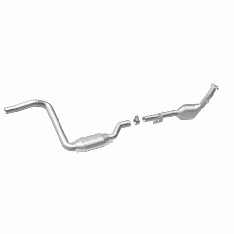 MagnaFlow Direct Fit Catalytic Converter 2003 ML350 3.7L Underbody - 52116