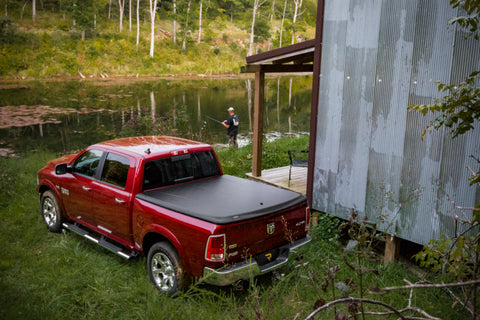 UnderCover 09-18 Ram 1500 (19-20 Classic) / 10-20 Ram 2500/3500 6.4ft SE Bed Cover - Black Textured - UC3076