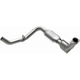 MagnaFlow Direct Fit Catalytic Converter 99-00 Ford Trucks 5.4L - 447117