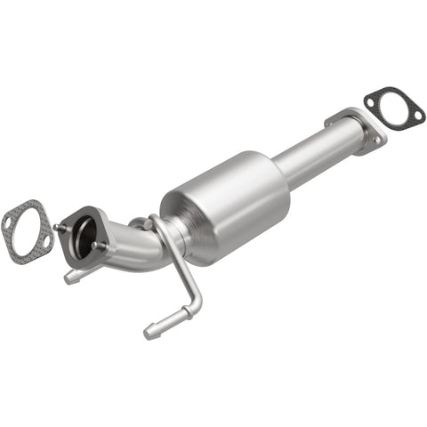 MagnaFlow Direct Fit Catalytic Converter 2012-2014 Sonic L4 1.8 OEM Underbody - 52421