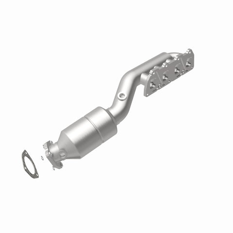 MagnaFlow Direct Fit Catalytic Converter 02-04 VW Passat 4.0L - 51197