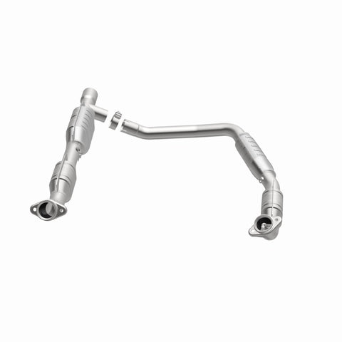 MagnaFlow Direct Fit Catalytic Converter Ford E350 Van 06 5.4L OEM - 49439
