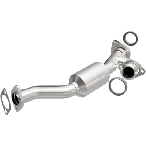 MagnaFlow Direct Fit Catalytic Converter 01-03 Montero 3L Passenger Side Front OEM - 49512