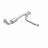 MagnaFlow Conv Direct Fit 05-06 Lincoln Navigator 5.4L w/ 3in Main Piping - 52508