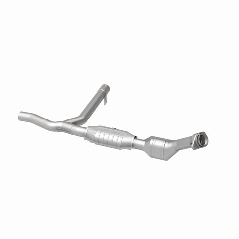 MagnaFlow Direct Fit Catalytic Converter 01 Ford Trucks 4.6L - 447122
