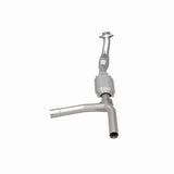 MagnaFlow Direct Fit Catalytic Converter 97-99 Ford Vans 4.6L - 447110
