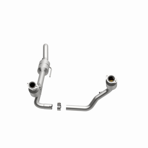 MagnaFlow Direct Fit Catalytic Converter 00-03 Dodge Durango 4.7L - 51338