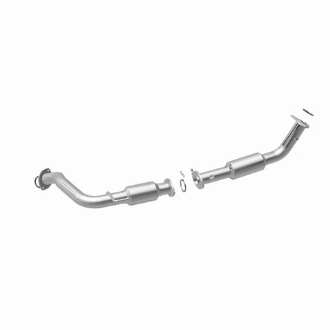 MagnaFlow 08-17 Toyota Sequoia 5.7L CARB Compliant Direct-Fit Catalytic Converter - 5582559