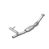 MagnaFlow Direct Fit Catalytic Converter 99-00 Ford Trucks 5.4L - 447116