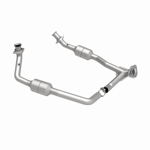 MagnaFlow Direct Fit Catalytic Converter 00-03 Ford E150 5.4L - 24307