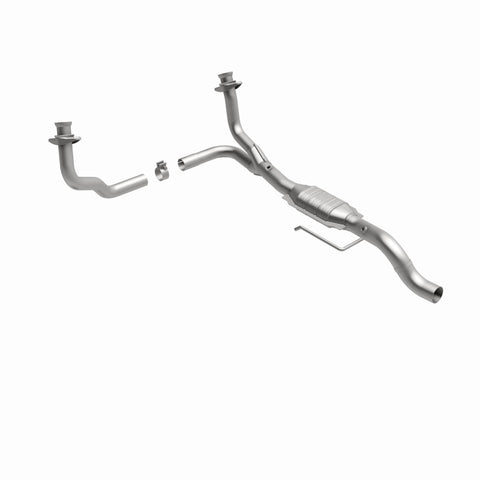 MagnaFlow Direct Fit Catalytic Converter 00-03 Dakota 4.7L 4WD OEM - 49600