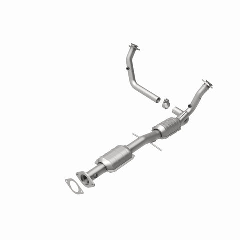 MagnaFlow Direct Fit Catalytic Converter 00-04 Chevy S10 4.3L 2WD - 49945
