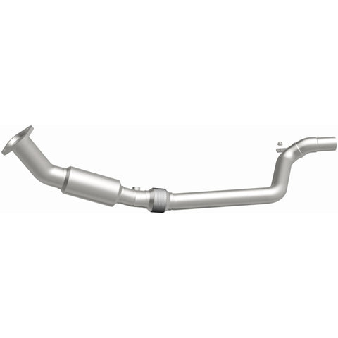 MagnaFlow 07-10 Dodge Charger 3.5L CARB Compliant Direct Fit Catalytic Converter - 5561540