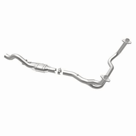 MagnaFlow Direct Fit Catalytic Converter 00 Dakota 3.9L 4wd OEM - 49111