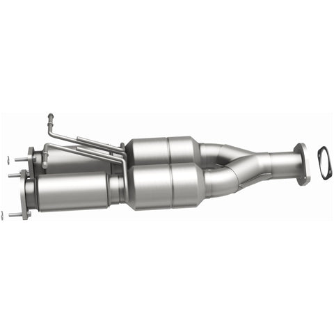 MagnaFlow Direct Fit Catalytic Converter 05-11 Volvo XC90 4.4L - 51850