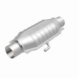 MagnaFlow Conv Universal 2.25in Inlet/Outlet Center/Center Oval - 334015
