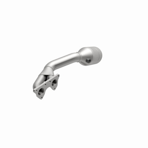 MagnaFlow Direct Fit Catalytic Converter 07-10 Audi S6 5.2L Passenger Rear Manifold - 51181