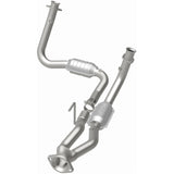 MagnaFlow Direct Fit Catalytic Converter 05-06 Jeep Grand Cherokee 3.7L Y-Pipe Assembly - 49687