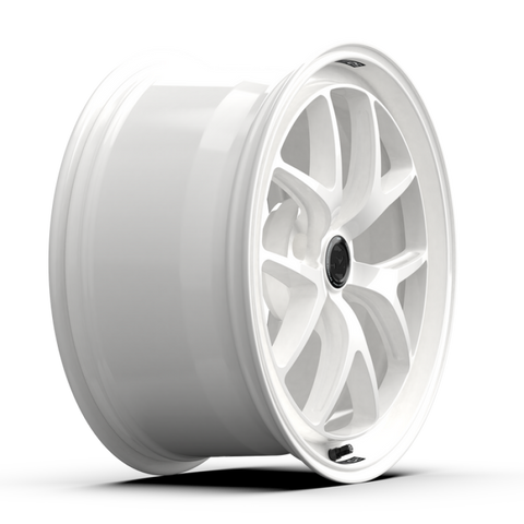 fifteen52 Sector RSR 19x9.5 5x114.3 38mm ET 73.1mm Center Bore Rally White - RSSRW-99554+38