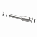 MagnaFlow Direct Fit Catalytic Converter 11-15 Sienna 3.5 Underbody - 52549