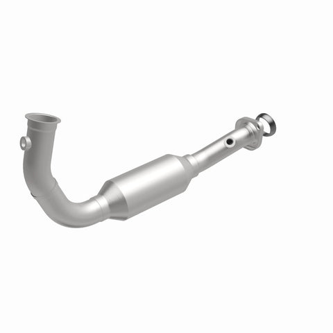 MagnaFlow Conv Direct Fit OEM 2004 Jeep Liberty Underbody - 4551583