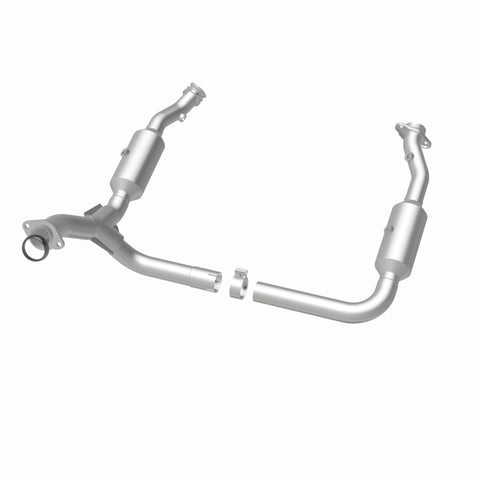 MagnaFlow DF Conv Ford/Mercury 06-10 Explorer/Mountaineer/ 07-10 Explorer SportTrac 4.0L Y-Pipe Assy - 93404