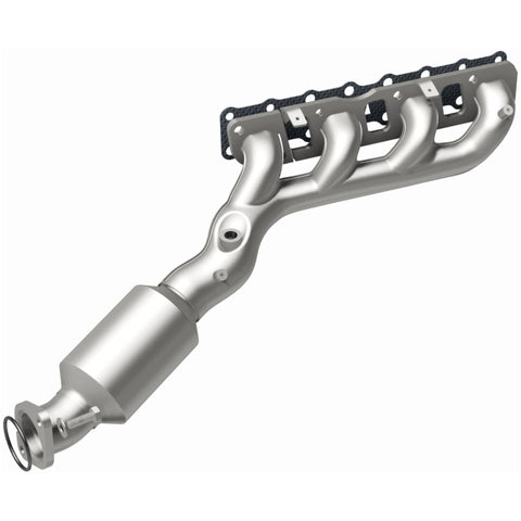 MagnaFlow Direct Fit Catalytic Converter 07 Titan 5.6L P/S manif OEM - 49357