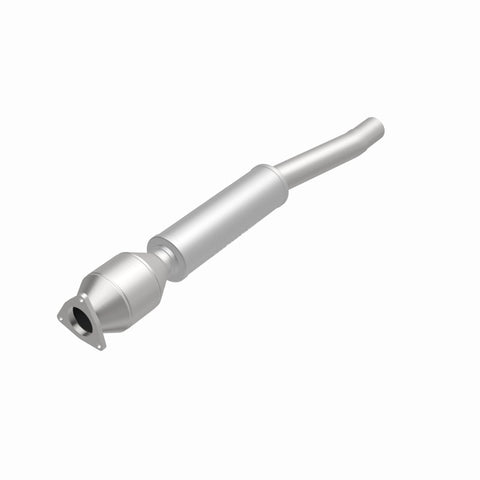 MagnaFlow Direct Fit Catalytic Converter 04/06 VW Phaeton 4.2L Rear Driver Side - 441027
