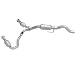 MagnaFlow Direct Fit Catalytic Converter 02-03 Dodge Durango 5.9L - 51351