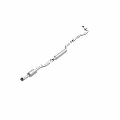 MagnaFlow Direct Fit Catalytic Converter 2008-2009 OUTLANDER 2.4 L Underbody - 52175