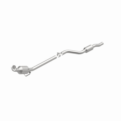 MagnaFlow Conv Direct Fit 10-12 Mercedes-Benz GLK350 V6 3.5 OEM Underbody - 21-440